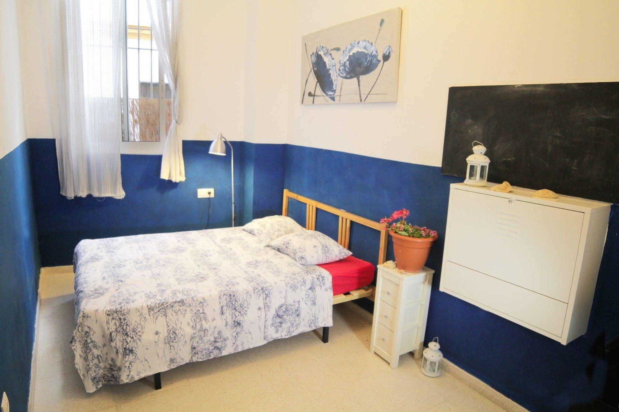 Cadiz Inn Backpackers Eksteriør billede