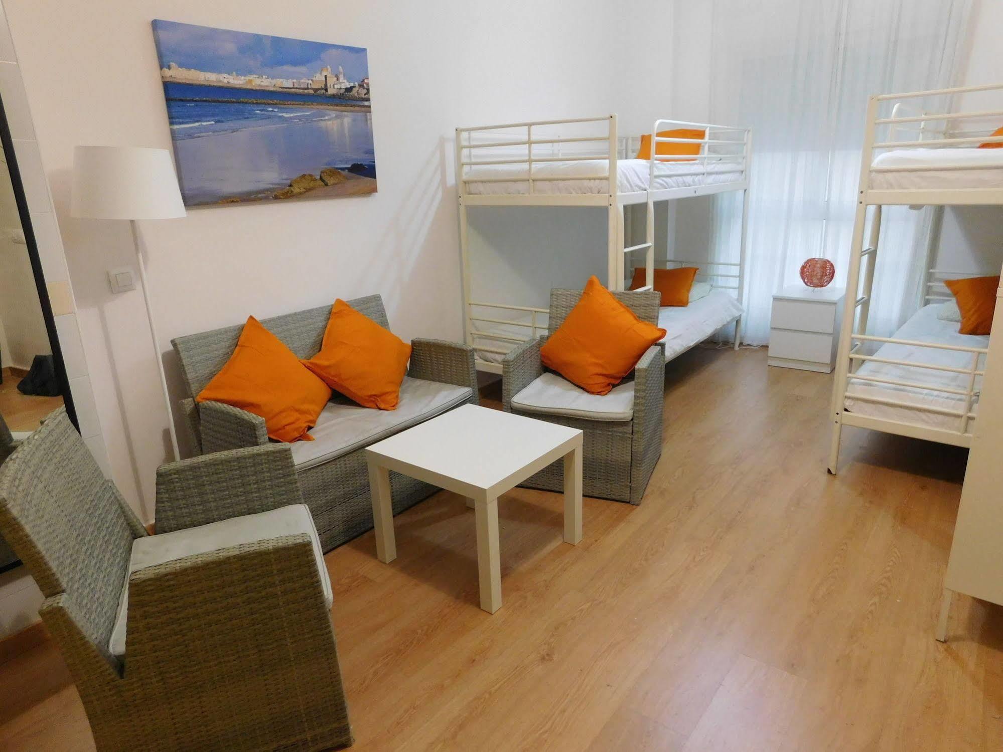 Cadiz Inn Backpackers Eksteriør billede
