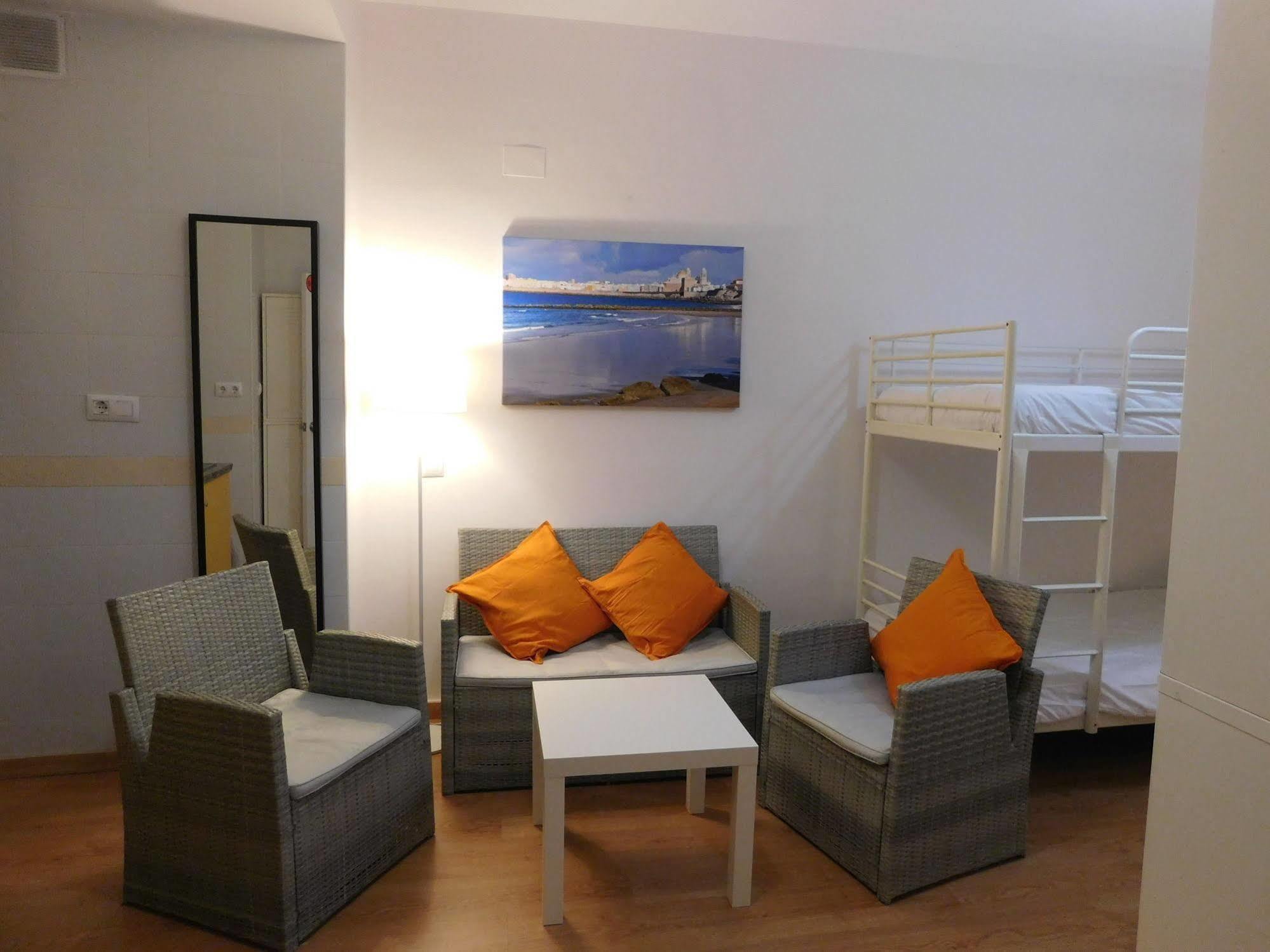 Cadiz Inn Backpackers Eksteriør billede