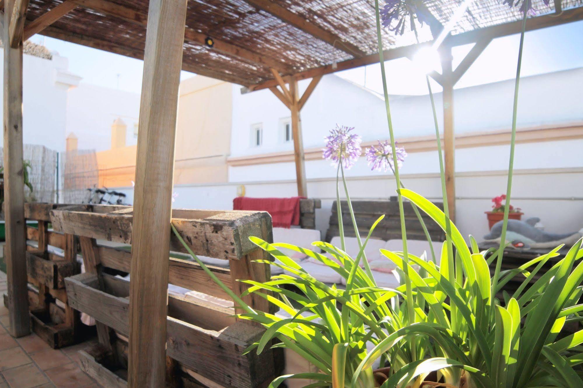 Cadiz Inn Backpackers Eksteriør billede