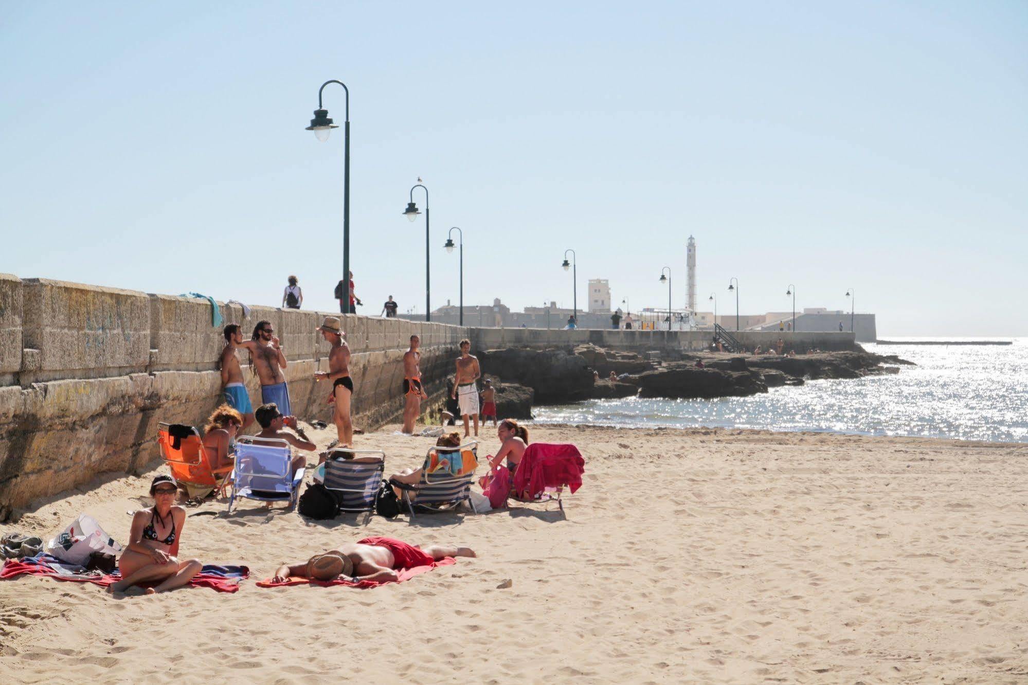 Cadiz Inn Backpackers Eksteriør billede